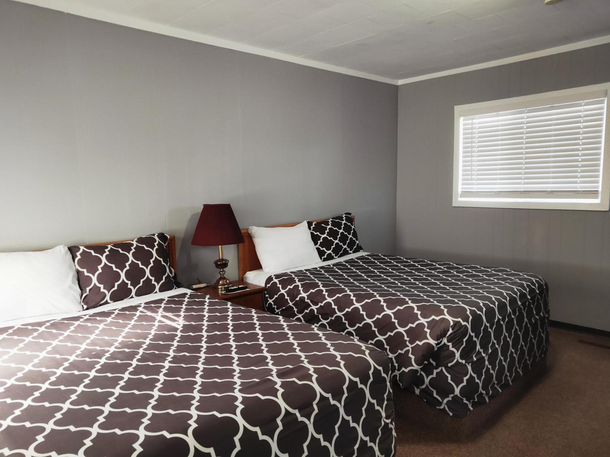 Melsask Motel Melville Eksteriør bilde