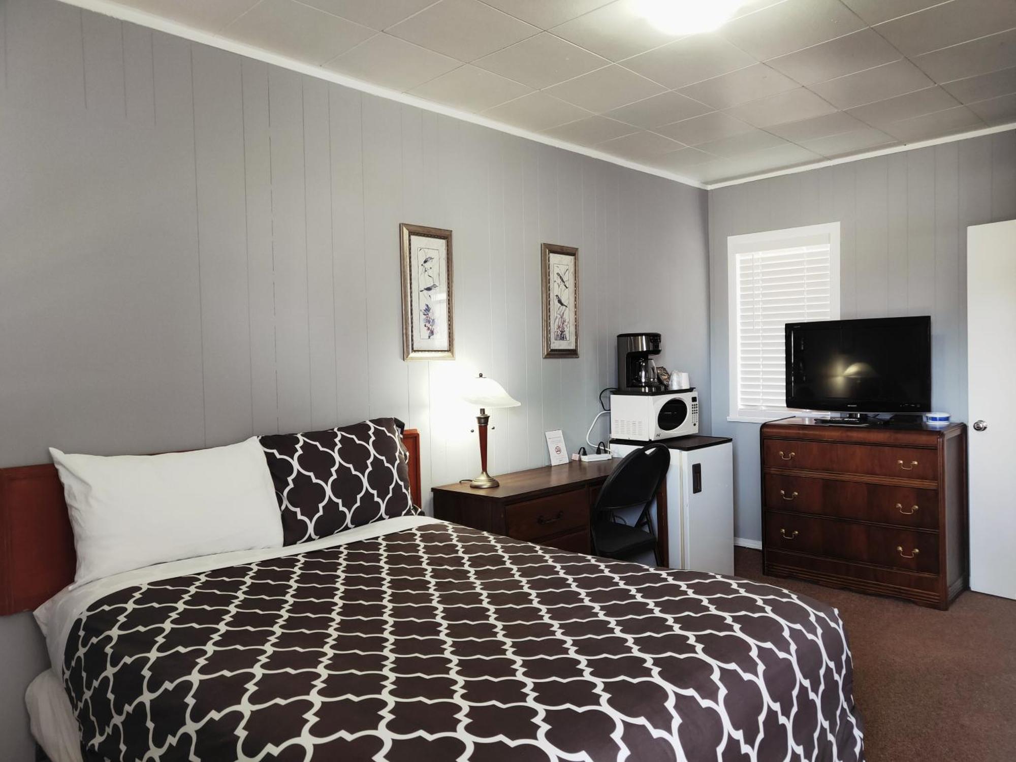 Melsask Motel Melville Eksteriør bilde