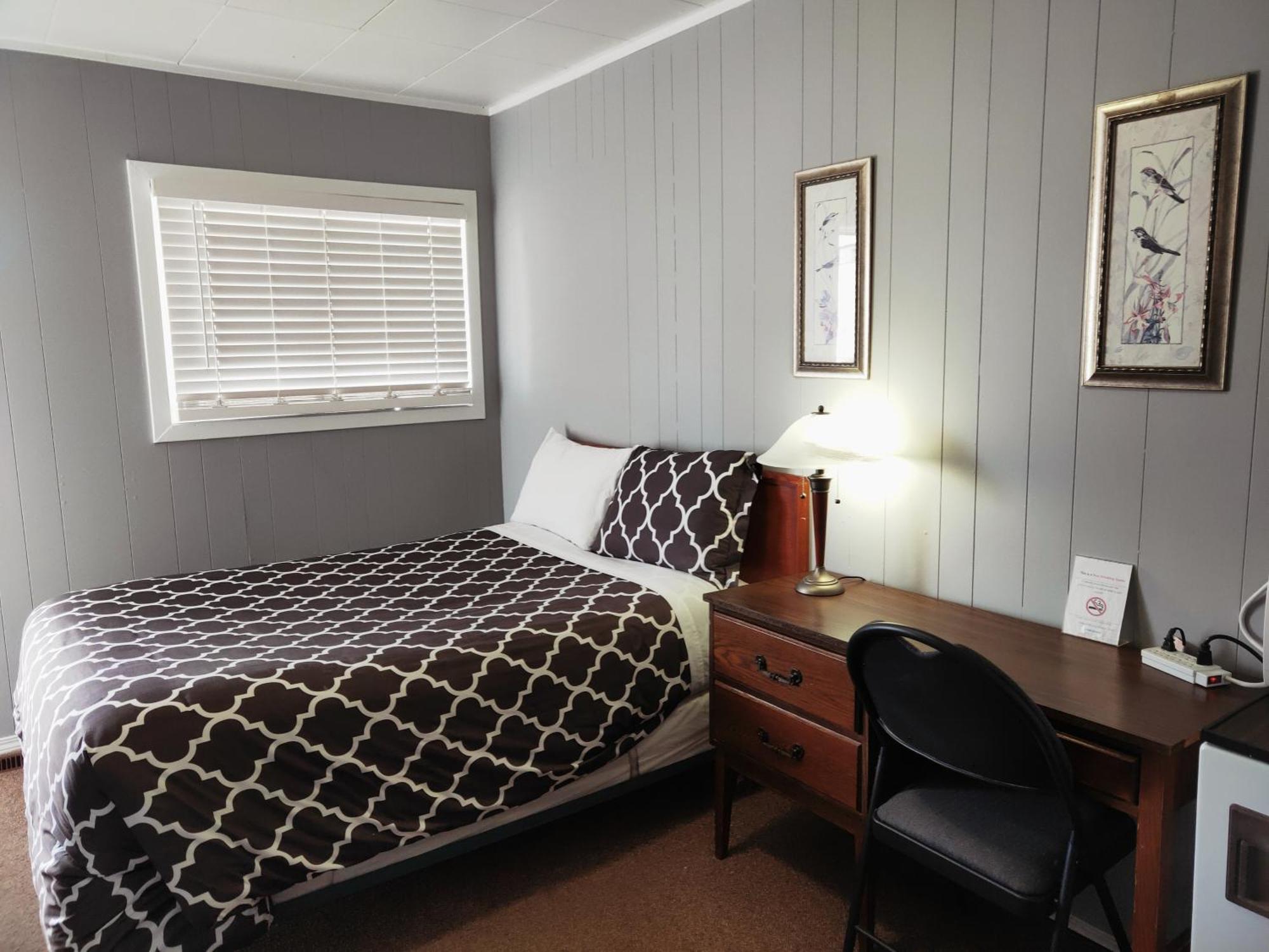 Melsask Motel Melville Eksteriør bilde