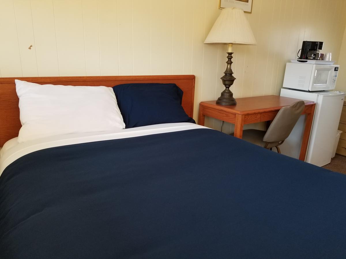 Melsask Motel Melville Eksteriør bilde