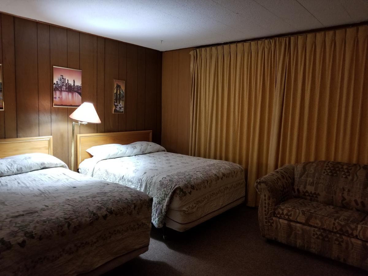 Melsask Motel Melville Eksteriør bilde