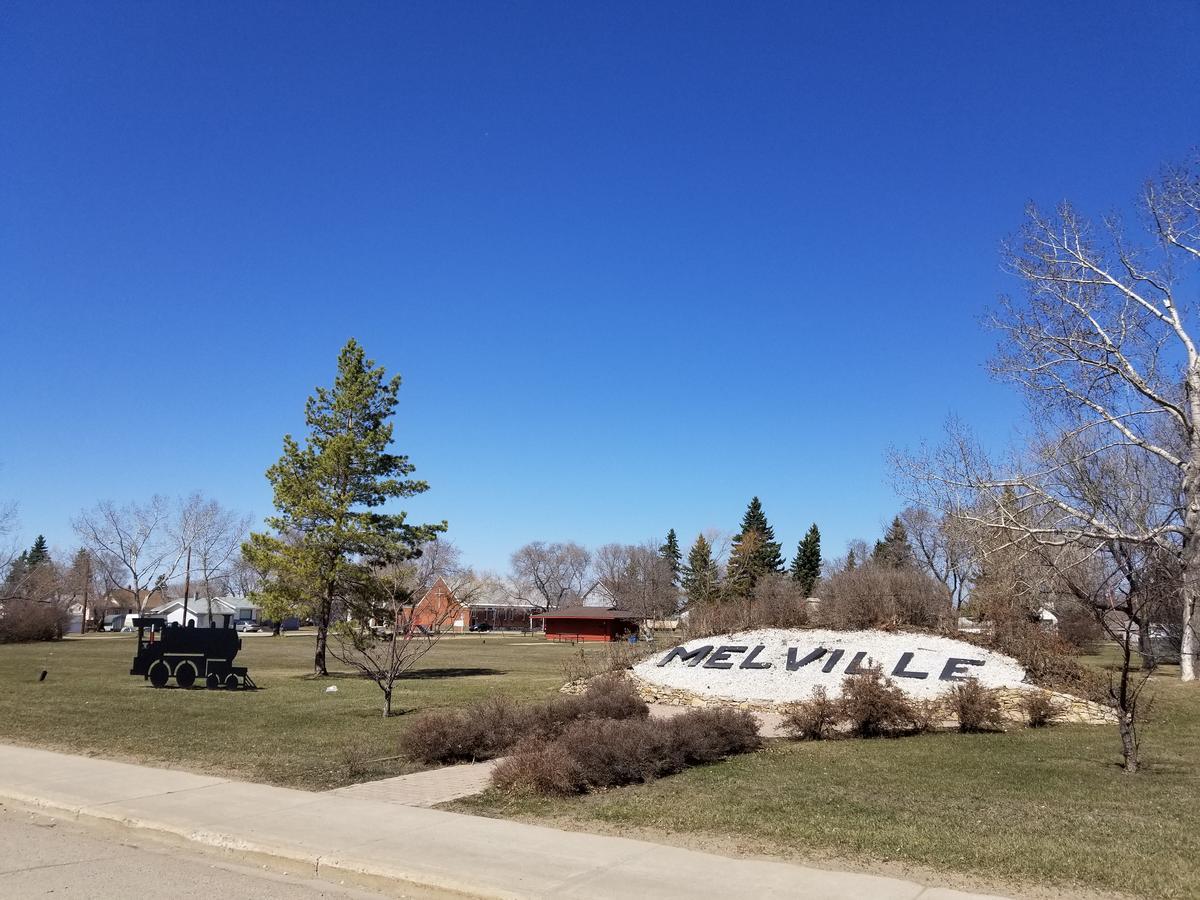 Melsask Motel Melville Eksteriør bilde